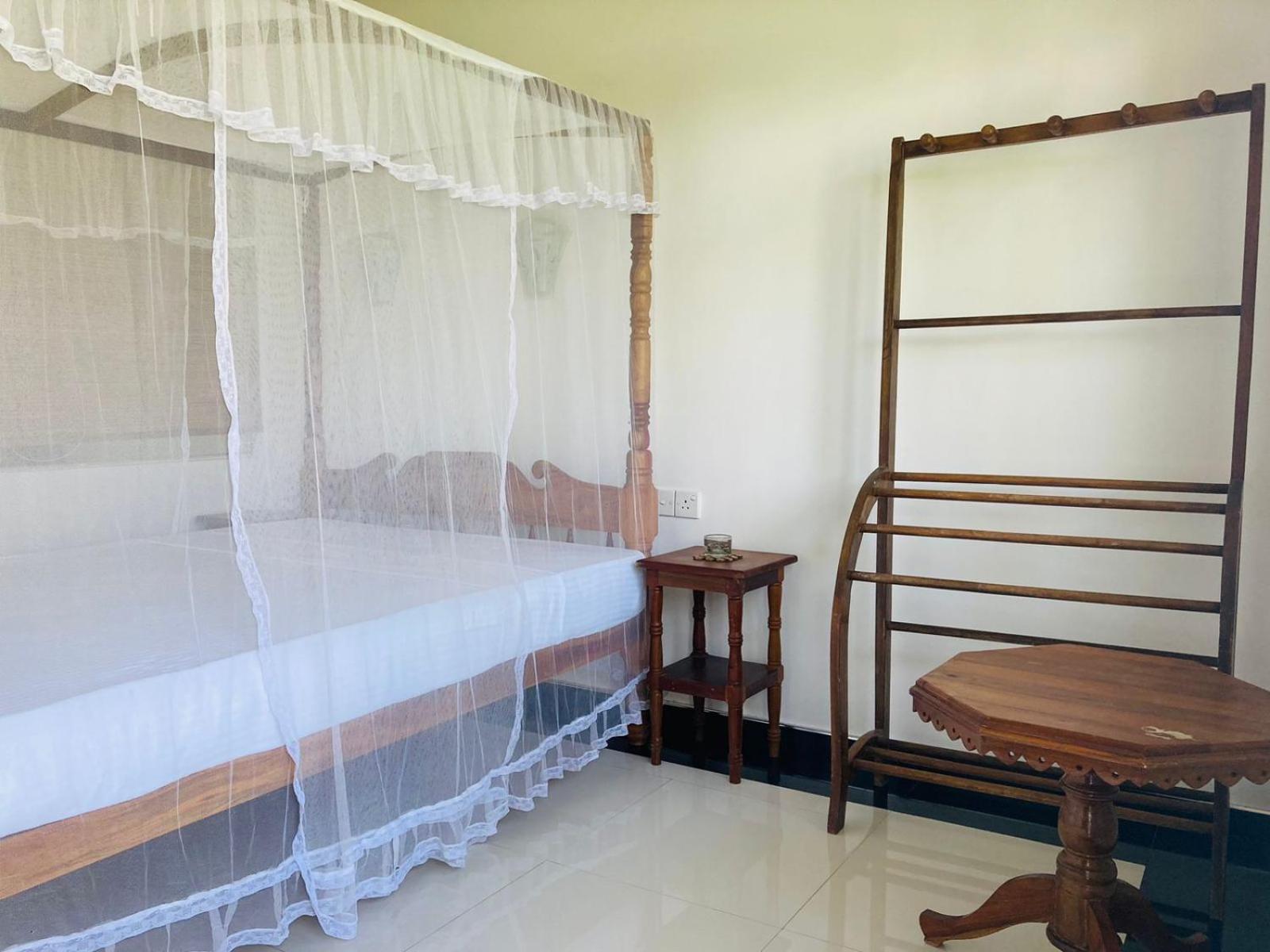 Skywalker Guest House Weligama Exterior photo
